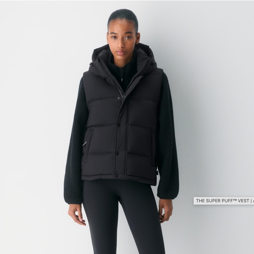 Aritzia Super Puff Vest